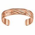Bracciale rigido aperto con motivo ondulato in oro rosa